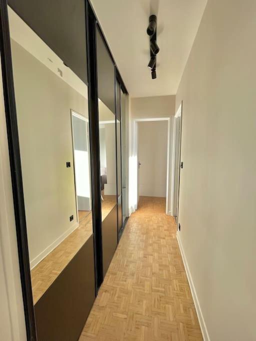 Magnifique Appartement Neuilly Sur Marne Entre Paris Et Disneyland Екстериор снимка